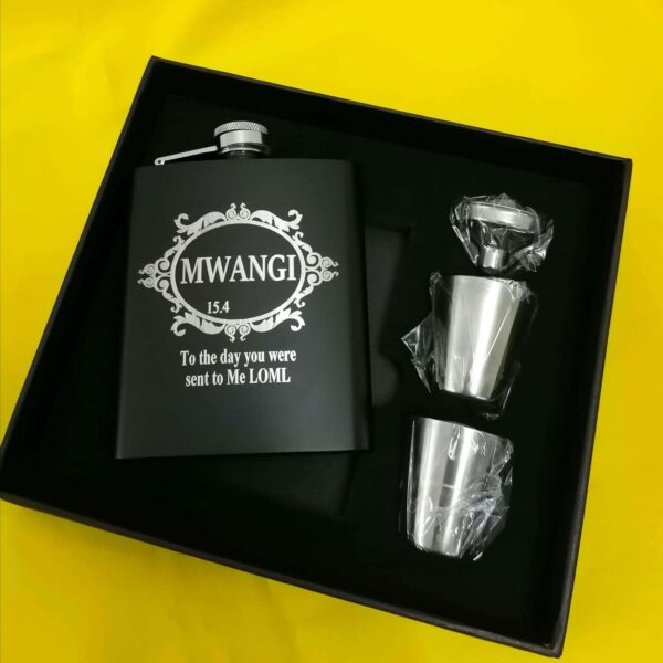 Engravable  Stainless Steel Hip Flask Gift Set (Black)