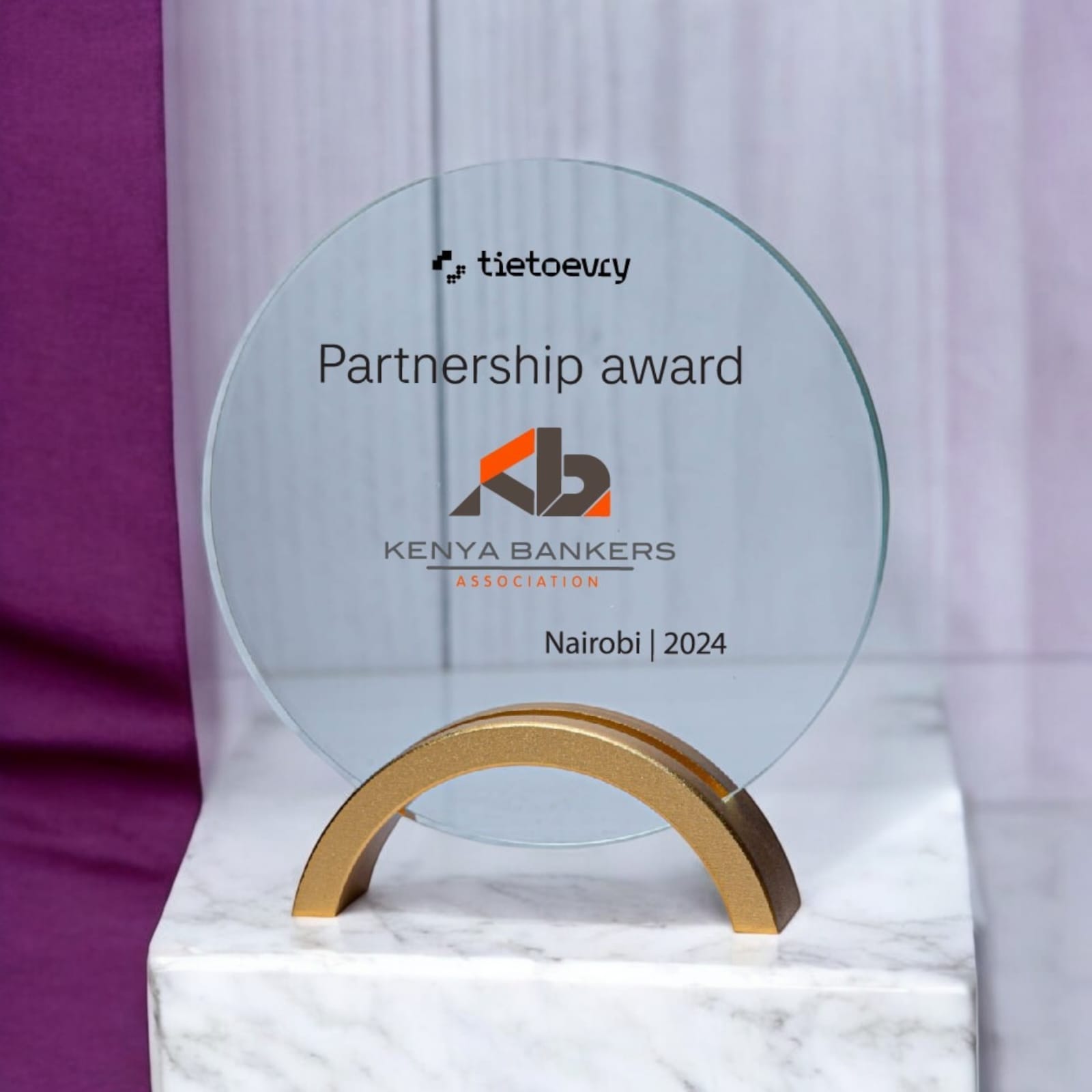 Elegant Round Crystal Award